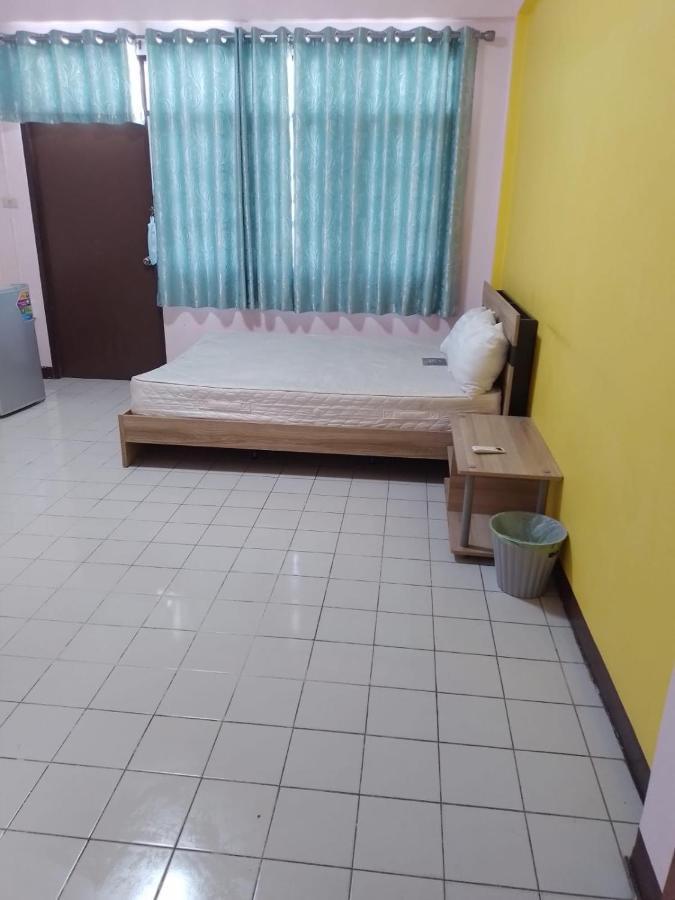 Hotel Lima Lima Pattaya Exteriör bild